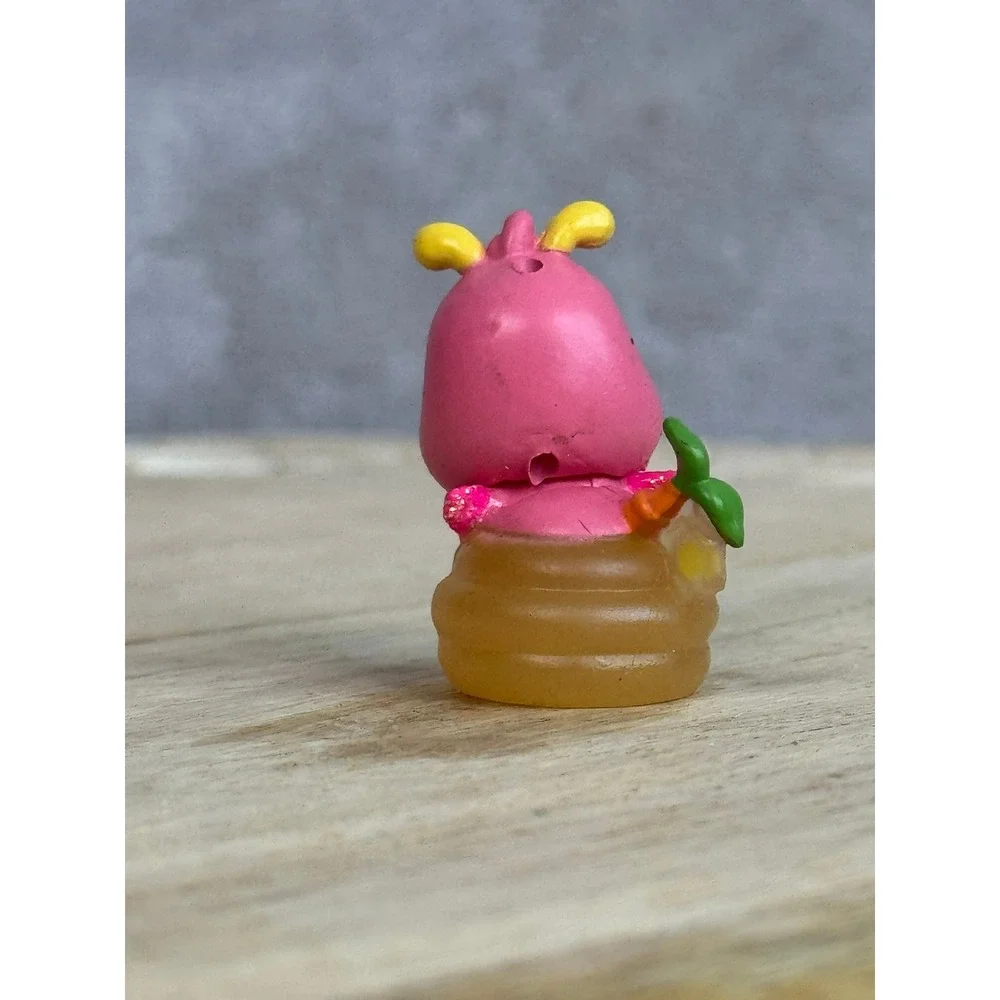 Hatchimals CollEGGtibles Pink Caterpillar Critter‎ in Nest Toy 80719ASV